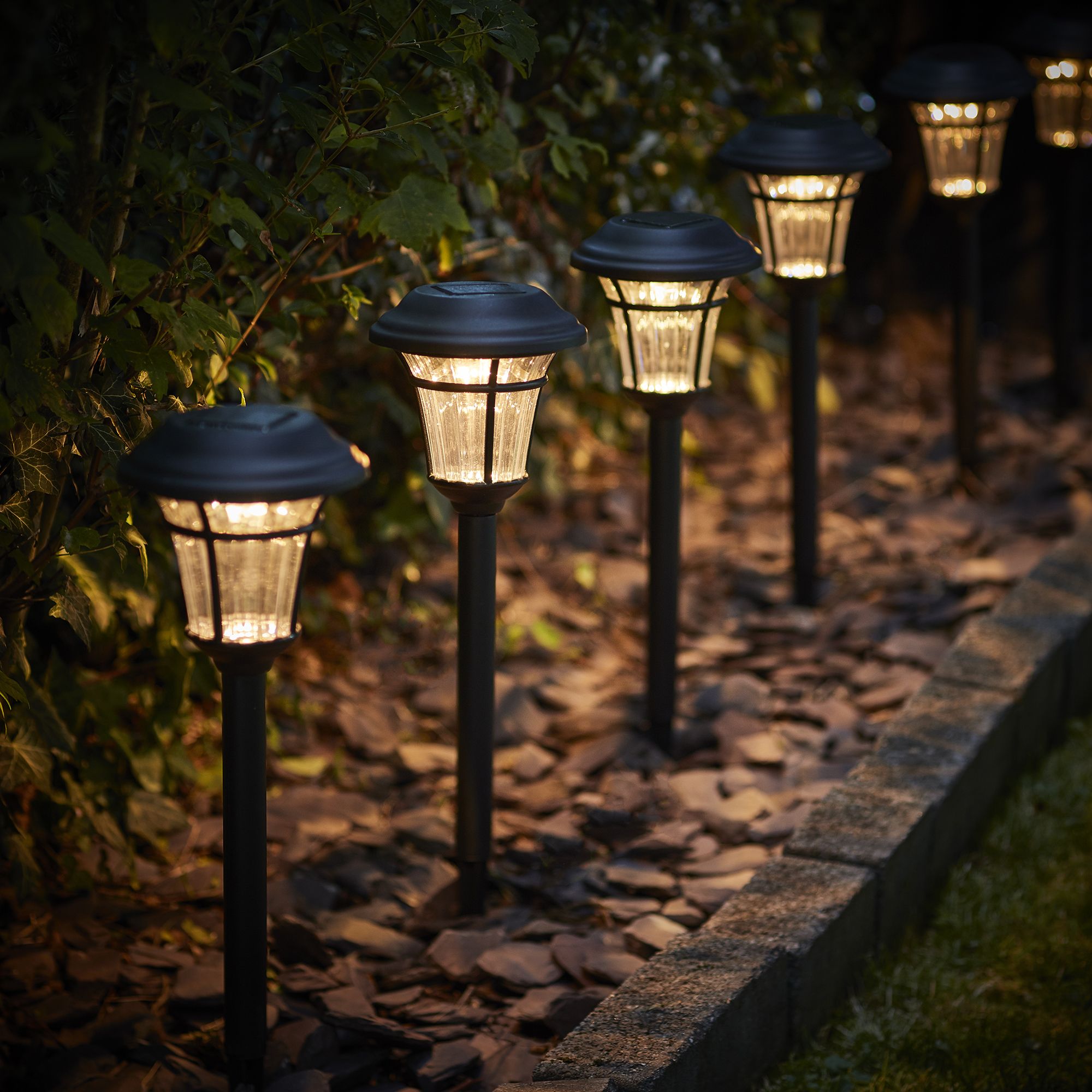 Lights4fun, Set of 6 Solar Garden Pathway Stake Lights  SS20